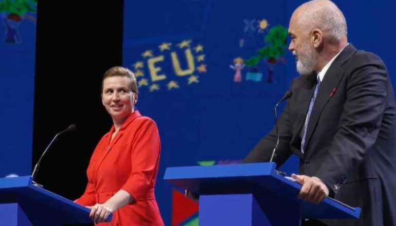 BATUTAT/ Rama: Ne jemi shumë socialistë! Frederiksen: Jo, unë jam socialdemokrate…