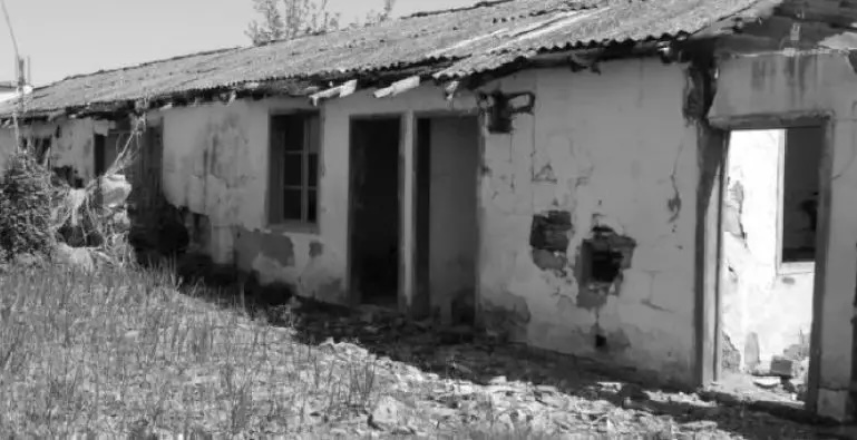 DOSSIER/ Zbulohet dokumenti sekret i vitit 1972, me 51 emrat e “reaksionarëve”: Me propozim të Ministrisë së Brendshme, komisioni vendosi të transferojë...