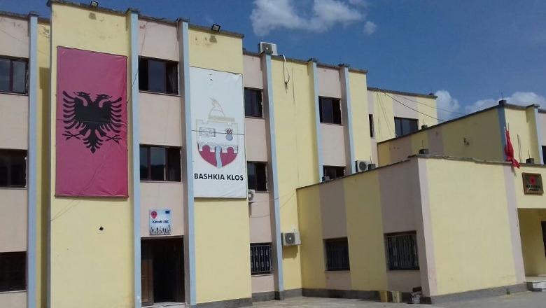 KRIMET ZGJEDHORE/ Me urdhër të SPAK kontrolle në Bashkinë Klos, sekuestrohen celularët e disa punonjësve