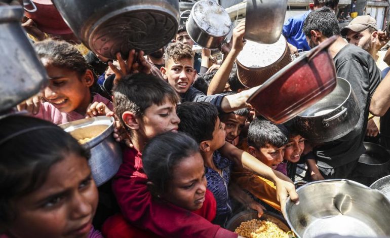 SULM I RI NË GAZA/ Izraeli urdhëron palestinezët të evakuohen nga zonat jugore