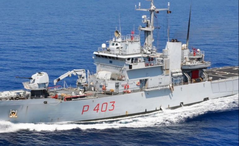 TRANSFERIMI NË GJADËR/ Anija “Spica” niset nga Brindisi, 30 emigrantë me kombësi të ndryshme drejt Shqipërisë