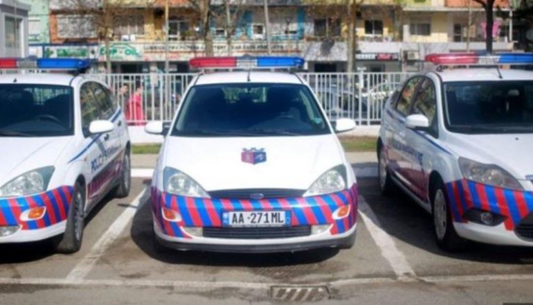 NDODH NË TIRANË/ Dhunohen në krye të detyrës 2 punonjësit e Policisë Bashkiake, shpallen në kërkim dy autorët