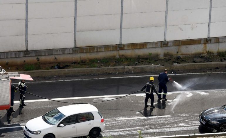 PO KALONTE TRAFIKNDARËSET NË KËMBË/ I riu përplaset për VDEKJE tek Unaza e Madhe në Tiranë