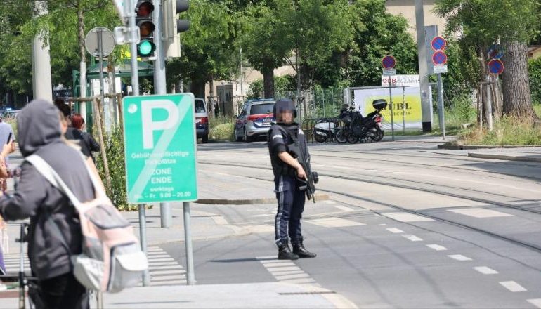 TRNDITET AUSTRIA/ Masakër me armë zjarri në një shkollë në Graz, 10 të vdekur, 28 të plagosur