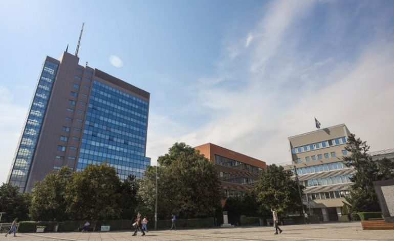 KOSOVA PA KUVEND DHE PA QEVERI/ Rrezikohen edhe 90 milionë euro të Bankës Botërore