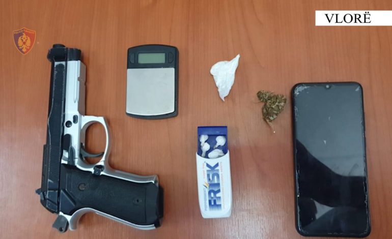EMRI/ Shiste lëndë narkotike në doza, arrestohet 58-vjeçari në Vlorë