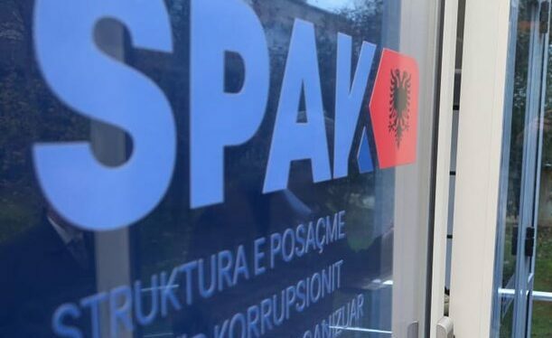 KORRUPSION NË ZGJEDHJE/ Bleu vota për vajzën, SPAK çon për gjykim babanë e kandidates për deputete të PSD dhe një tjetër