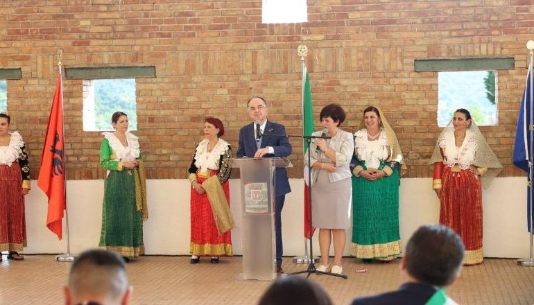 BEGAJ VIZITË NË KALABRI/ Takime me komunitetin arbëresh: Shqipëria me ju ka një lidhje të përjetshme