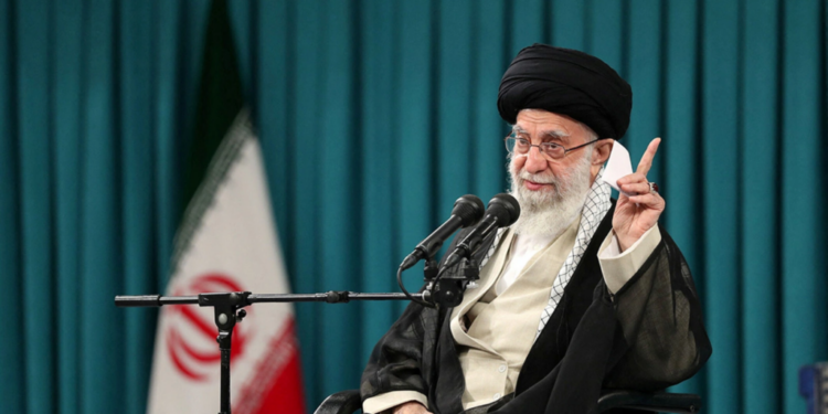 “S’DUAN QË NE TË KEMI ARMË BËRTHAMORE”/ Udhëheqësi i Iranit rrëzon propozimin e SHBA-ve