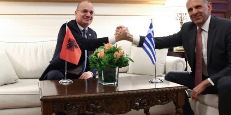 INTERVISTA/ Çështja e detit, ministri Hasani flet për ‘Kathimerini’: Do ta zgjidhim, garanci për mbrojtjen e të drejtave të minoritetit grek