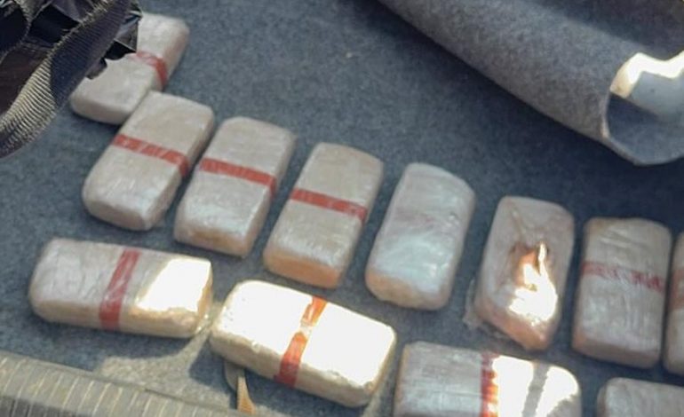 DETAJET/ Sekuestrimi i heroinës në Kapshticë, kush janë 4 efektivët dhe shoferi i arrestuar