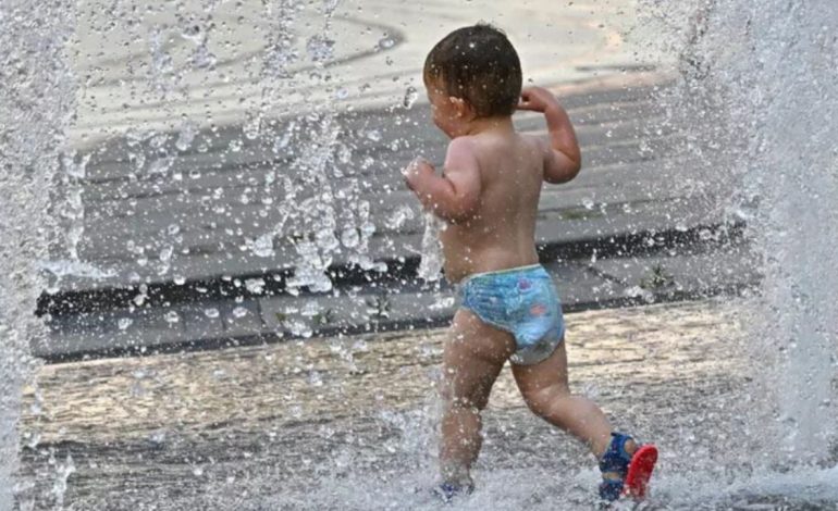 I NXEHTI AFRIKAN PËRFSHIN ITALINË/ Temperatura deri në 40°C në disa rajone që nga java që vjen