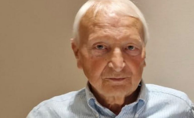 E TRISHTË/ Ndahet nga jeta Bujar Bukoshi, Doktori që mori në dorë fatin e Kosovës