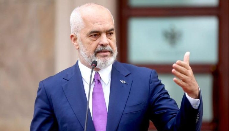 IU RRËZUA PADIA PËR BASHËN/ Rama sërish kritika gjyqësorit: 7 vite për një çështje shpifjeje! Gjyqtarë me logjikë 12-vjeçari duan rritje page 700 €