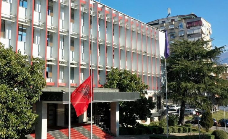 SULMET IRANIANE NË IZRAEL/ Ministria për Evropën dhe Punët e Jashtme: Me prioritet situata e shtetasve shqiptarë të prekur, deri më tani…