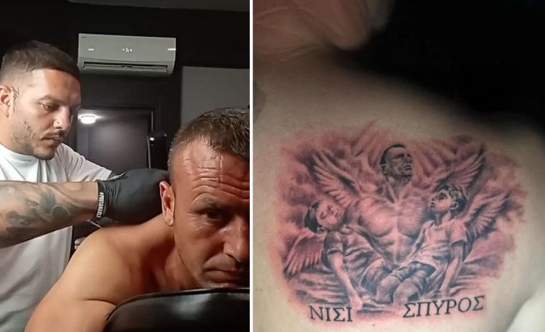 NXORRI TË MITURIT NGA LUMI POR NDËRRUAN JETË/ Shqiptari mban premtimin dhe bën tatuazh portretet e dy djemve