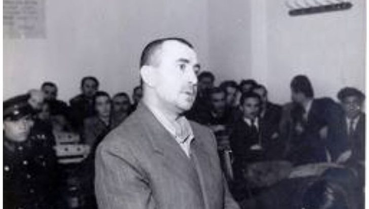DOSSIER/ “Duke parë rrezikshmërinë shoqërore të të dënuarit, jemi të mendimit, të mos i akordohet falja e kërkuar…”- Zbulohet letra e ministrit të Drejtësisë për pushkatimin e Koci Xoxes