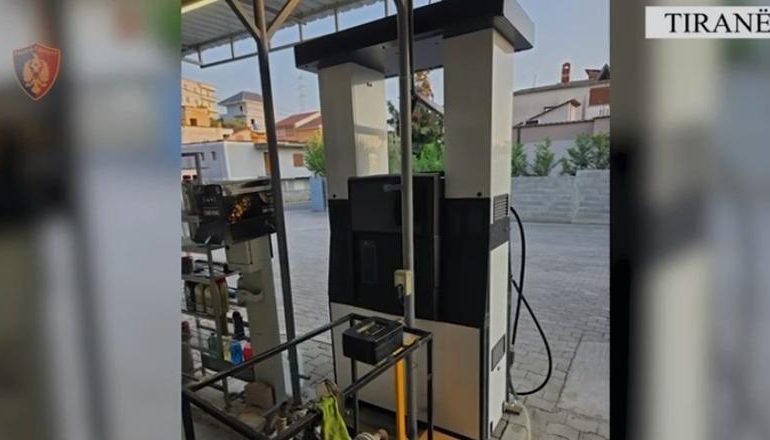 SHISTE HIDROKARBURE PA KUPONË/ Policia bllokon një karburant në Paskuqan! Në pranga pronari