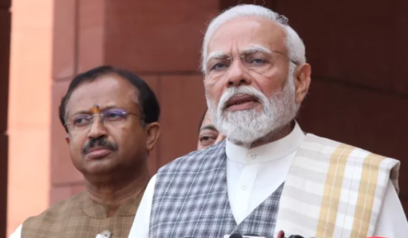 RRËZIMI I AVIONIT NË INDI/ Reagon kryeministri Modi: Është e pamundur të përshkruhet me fjalë ajo që ndiejmë