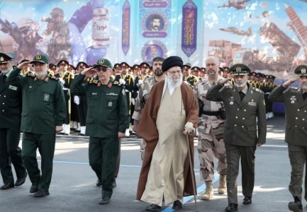 ANALIZA/ Udhëheqja e Iranit nga bunkeri, çfarë do të thotë për të ardhmen e shtetit?