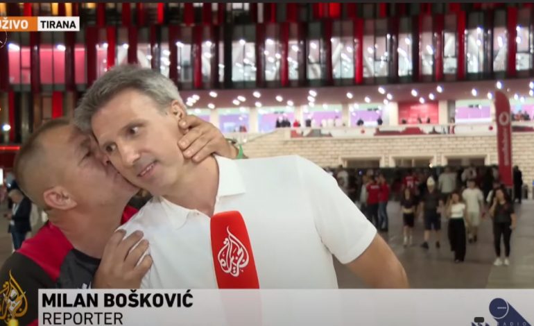 “U BEFASOVA”/ Gazetari serb flet për herë të parë pas puthjes nga tifozi shqiptar: Tensioni politik ishte i qartë por…