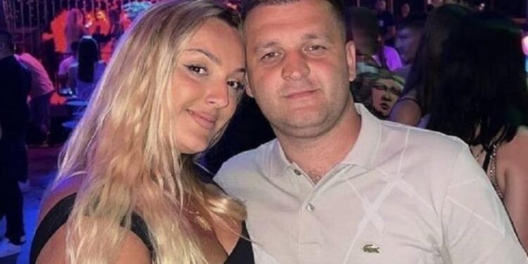 PAGOI 30 MIJË EURO PËR VRASJEN E BASHKËSHORTES/ Naim Murselit i kryhet ekzaminimi psikik: Nuk ka çrregullime