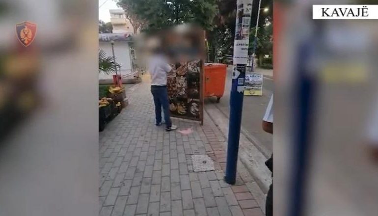 ZAPTUAN HAPËSIRAT PUBLIKE/ Policia aksion për lirimin e tyre në Golem