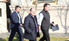 NËN MASA TË RREPTA SIGURIE/ Veliaj dërgohet në spitalin e Durrësit për ekzaminime! E shoqërojnë 30 Forca Speciale të Policisë së Burgjeve