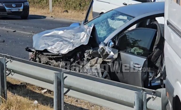 AKSIDENT TRAGJIK NË SHKODËR/ Humb jetën një 37-vjeçar, plagosen gruaja dhe dy fëmijët e tij