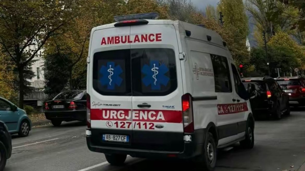 AKSIDENT TRAGJIK NË KUKËS/ Humb jetën shoferi pasi mjeti doli nga rruga