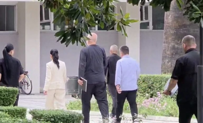 “DUHET TË HAPET RRUGA PËR ATA QË DINË…”/ Edi Rama shkarkon nga detyra drejtorët në Bashkinë e Fierit