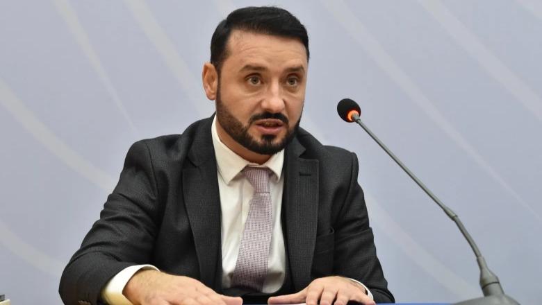 PAS DY VITESH NË DETYRË/ Dorëhiqet Florian Sulejmani, kreu i Agjencisë së Mbikqyrjes Policore