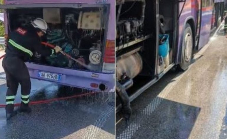 E FRIKSHME/ Përfshihet nga flakët autobusi me pasagjerë në aksin Kardhiq–Delvinë