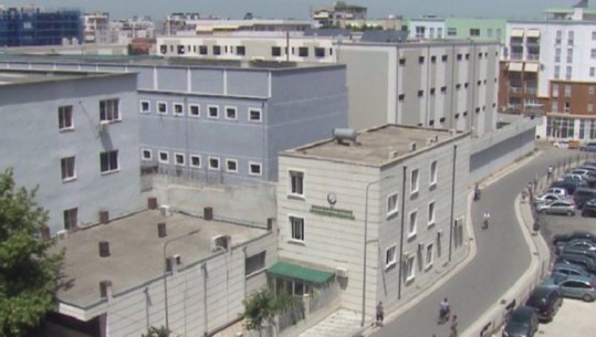 DYSHIME PËR SENDE TË NDALUARA/ Policia e Burgjeve zhvillon kontrolle në institucionet e paraburgimit 313 dhe 302