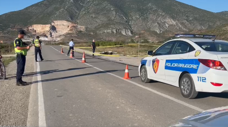 E PËSOJNË KEQ DY SHOFERËT/ Kryen parakalim të gabuar në aksin Librazhd-Qafë Thanë, policia…