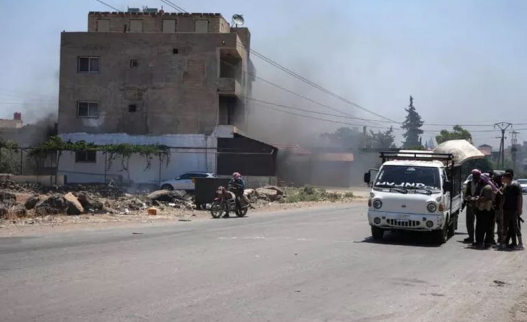 SIRI/ Beduinët rrethojnë Sweidën, mijëra luftëtarë janë jashtë qytetit Druze