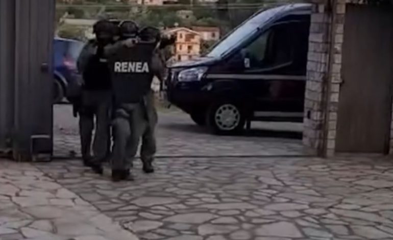NGJARJET KRIMINALE/ Saranda zgjohet në “shtetrrethim”! RENEA kontrolle gjatë natës (DETAJET)