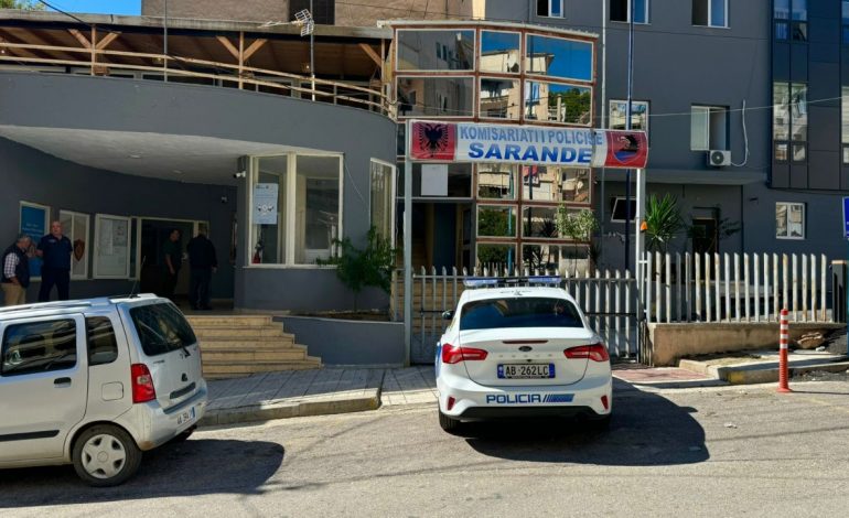 DETAJET E PARA/ Mbledhje urgjente në Komisariatin e Sarandës me përfaqësues të DVP Vlorë dhe Ministrisë së Brendshme