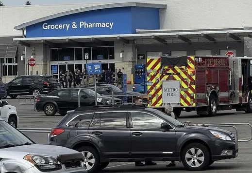 SULM ME THIKË/ 11 të plagosur në një supermarket në Michigan
