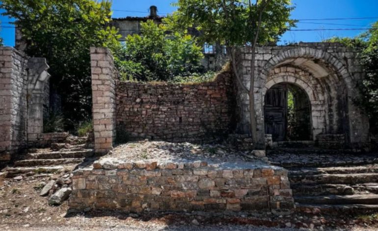 KONISPOLI SHPALLET ASAMBËL HISTORIK/ Ministri Gonxhja: Përfaqëson një identitet të rrallë urban dhe kulturor!