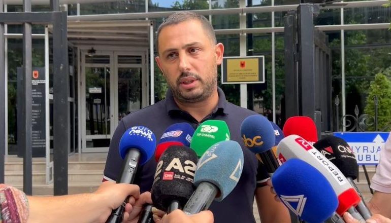 VRASJA E 52-VJEÇARES NË POGRADEC/ Avokati i autorit: Nuk e ka pranuar asnjëherë krimin e as bashkëjetesën me viktimën