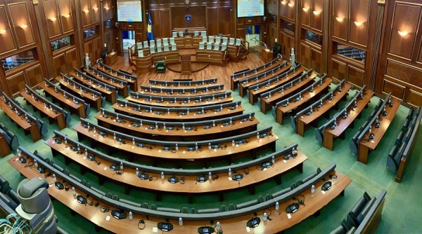 SOT SEANCË PLENARE/ Më shumë se pesë muaj pas zgjedhjeve, tentativa e 44-të për konstituimin e Kuvendit të Kosovës