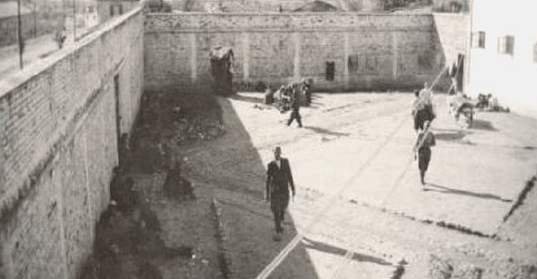 DOSSIER/ “Pas derës së hekurt, mund të të priste çdo gjë” – kujtimet e Uran Kalakullës