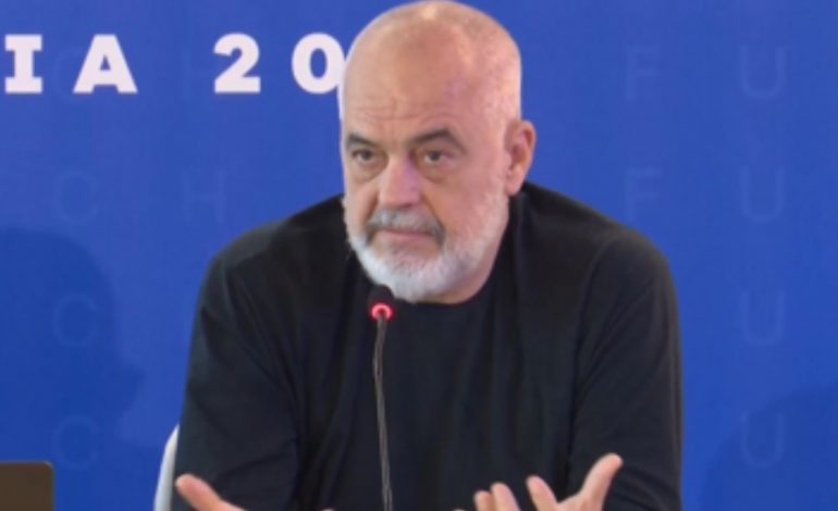 “DRITARE E RE KOMUNIKIMI…”/ Rama prezanton platformën e denoncimit për hapësirat publike