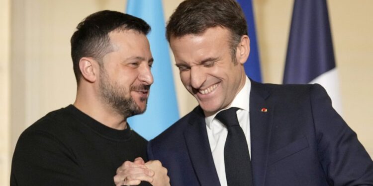 “E ARDHMJA E UKRAINËS NUK MUND TË VENDOSET…”/ Macron do Zelenskyn në tryezën Trump-Putin