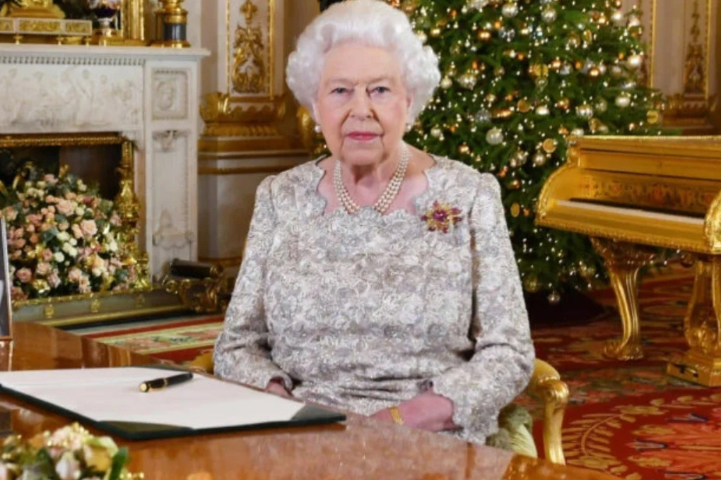 ZBULOHET SHËNIMI I FUNDIT I MBRETËRESHËS ELIZABETH II/ Çfarë shkroi dy ditë para vdekjes monarkia britanike?