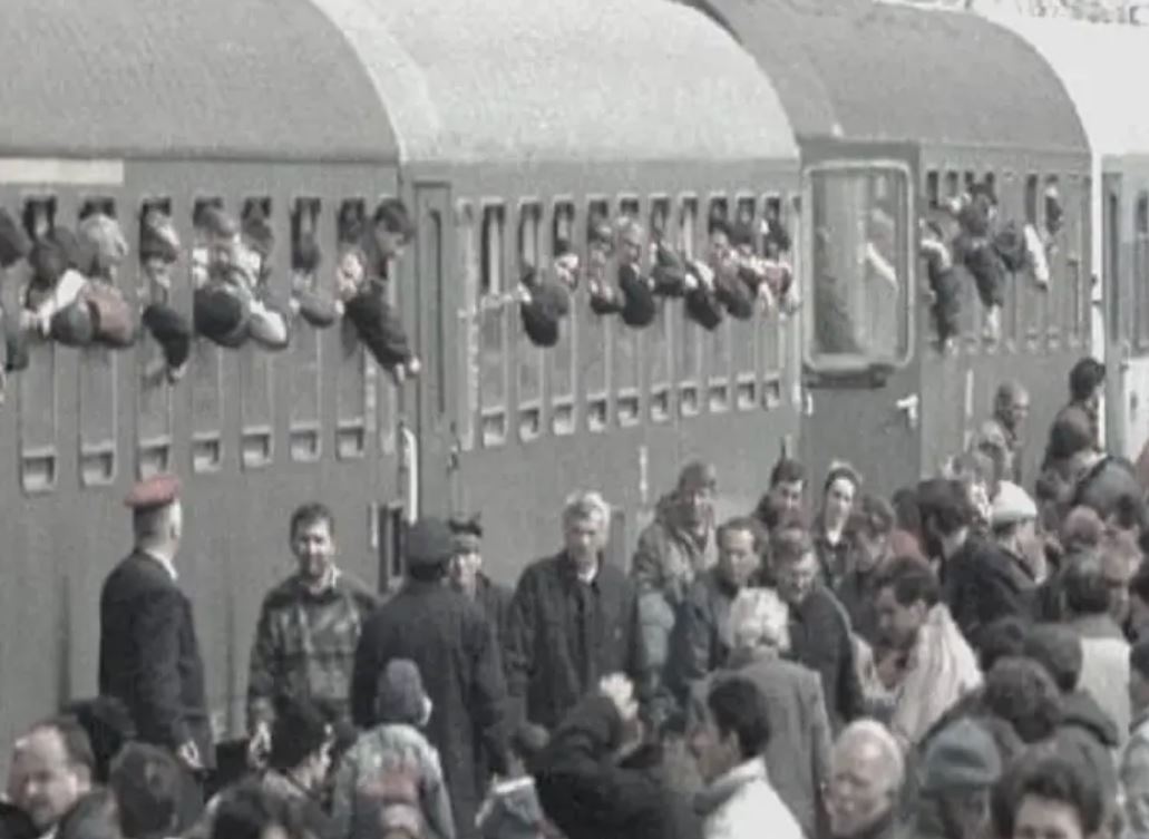 DOSSIER/ Shkrimi i panjohur i “Neue Zürcher Zeitung”, në 2006-ën: Mjerimi ekonomik stimuloi emigrimin dhe politika represive e Beogradit ndaj pakicave, shkaktoj mërgimin e 400 mijë shqiptarëve të Kosovës…