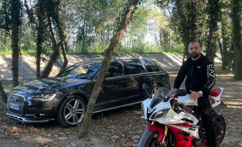 PUBLIKOHET FOTO/ Qëlloi me armë 30-vjeçaren në Shkodër, ja kush është autori i shpallur në kërkim