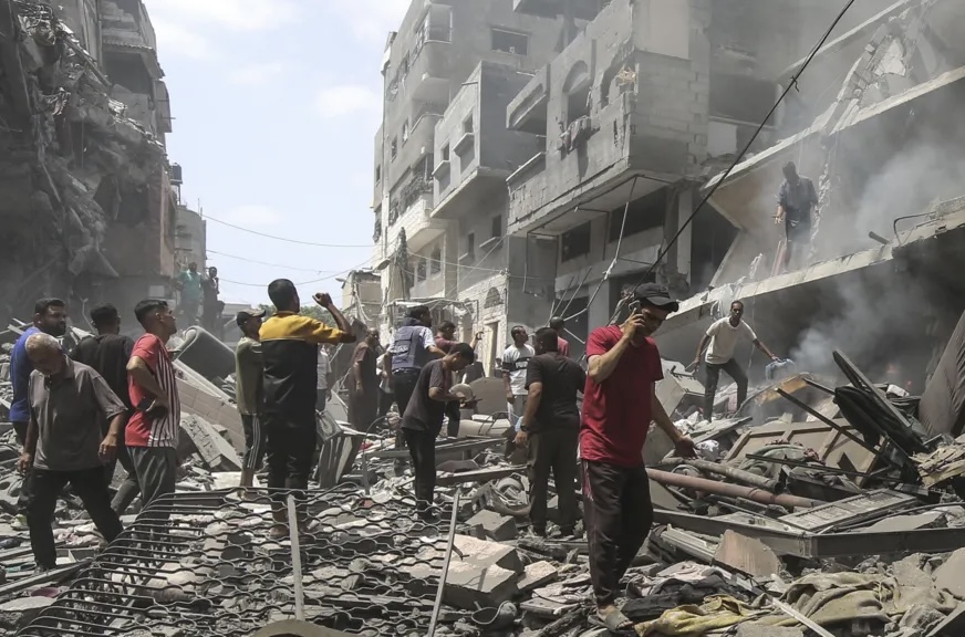 LUFTA/ Izraeli miraton planet për marrjen e Gazës, negocion me pesë vende për zhvendosjen e palestinezëve