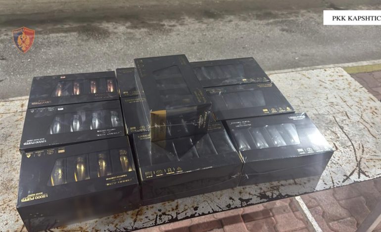 E PËSOJNË KEQ/ Tentuan të fusnin në Shqipëri mallra kontrabandë, arrestohen dy shtetas në Kapshticë